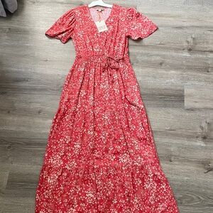 NWT Knox Rose V-neck floral dress size xs